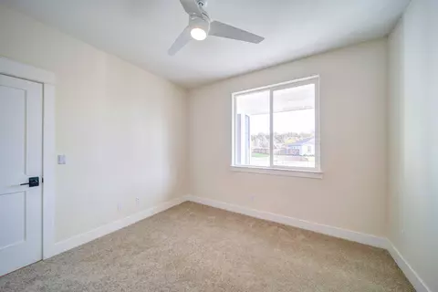 960 Bellagio Ter, Redding, CA 96003 photo 33
