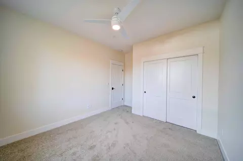960 Bellagio Ter, Redding, CA 96003 photo 32