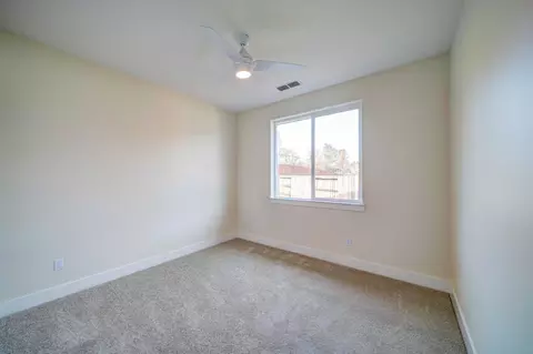 960 Bellagio Ter, Redding, CA 96003 photo 31