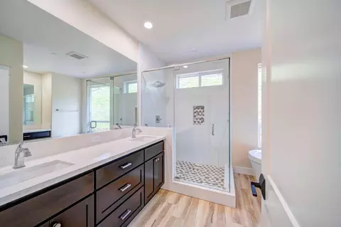 960 Bellagio Ter, Redding, CA 96003 photo 19