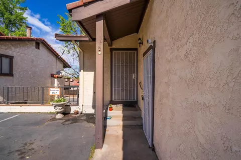 827 Mission Sierra Ct, Redding, CA 96003 photo 2