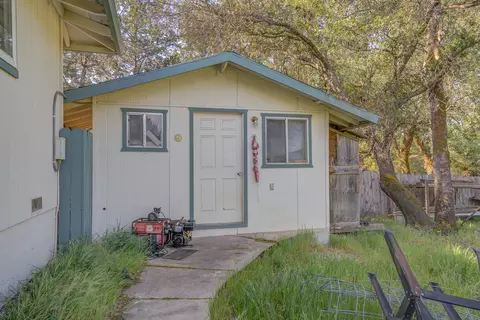 12372 Dry Creek Rd, Redding, CA 96003 photo 23