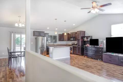 2247 Culpepper Ln, Anderson, CA 96007 photo 11