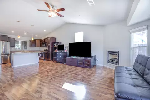 2247 Culpepper Ln, Anderson, CA 96007 photo 13