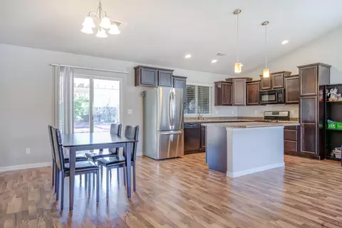 2247 Culpepper Ln, Anderson, CA 96007 photo 15