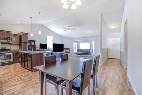 2247 Culpepper Ln, Anderson, CA 96007 photo 12