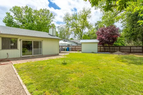 2730 Teal Ct, Redding, CA 96001 photo 18