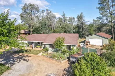 17104 Jay Dee Ln, Anderson, CA 96007 photo 4