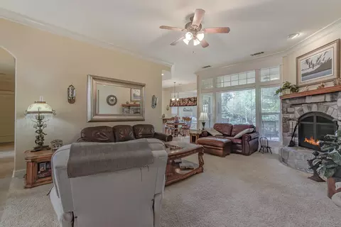 19734 Midland Dr, Redding, CA 96003 photo 4