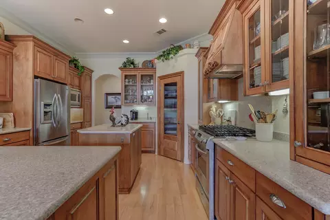 19734 Midland Dr, Redding, CA 96003 photo 10
