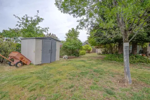 19734 Midland Dr, Redding, CA 96003 photo 43