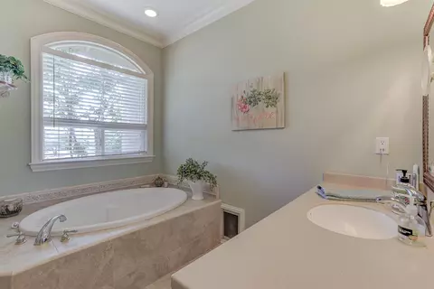 19734 Midland Dr, Redding, CA 96003 photo 22
