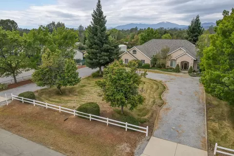 19734 Midland Dr, Redding, CA 96003 photo 45