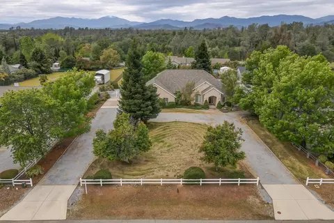 19734 Midland Dr, Redding, CA 96003 photo 46