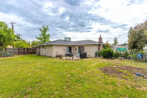 2070 Roxford Ct, Redding, CA 96001 photo 12