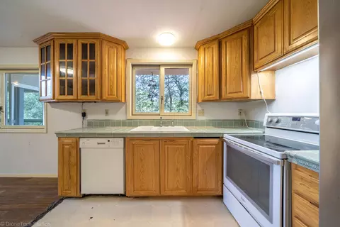 13961 Sandisle Dr, Redding, CA 96003 photo 10