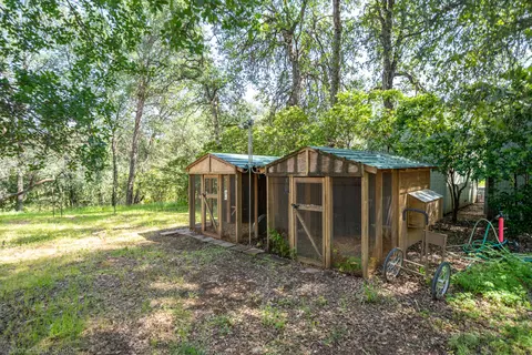 13961 Sandisle Dr, Redding, CA 96003 photo 38
