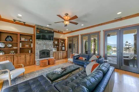 3492 Greenstone Pl, Redding, CA 96001 photo 37