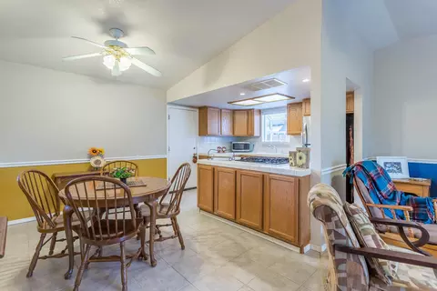 852 Monarch Ct, Redding, CA 96003 photo 6