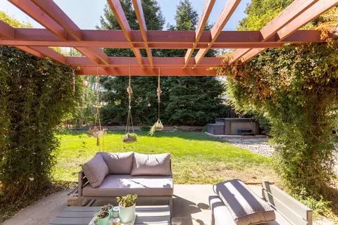 7526 Robles Dr, Redding, CA 96002 photo 30