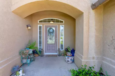 7526 Robles Dr, Redding, CA 96002 photo 8