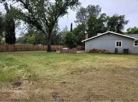 2127 Lori Ln, Redding, CA 96002 photo 10