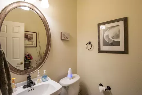 2907 Ross Creek Ct, Redding, CA 96002 photo 14