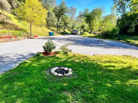 250 Lost Ln, Redding, CA 96003 photo 21