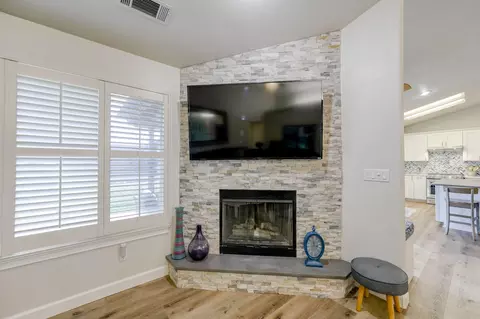 2096 Quartz Way, Redding, CA 96001 photo 18