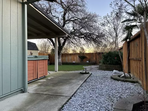 4187 Saint Patricks Ave, Redding, CA 96003 photo 16