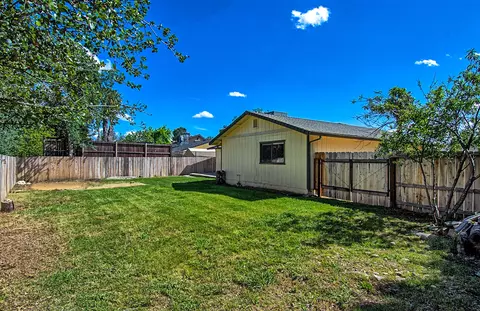 1248 Hawthorne Ave, Redding, CA 96002 photo 14