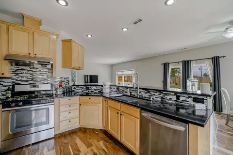 11789 Scott Rd, Redding, CA 96003 photo 34