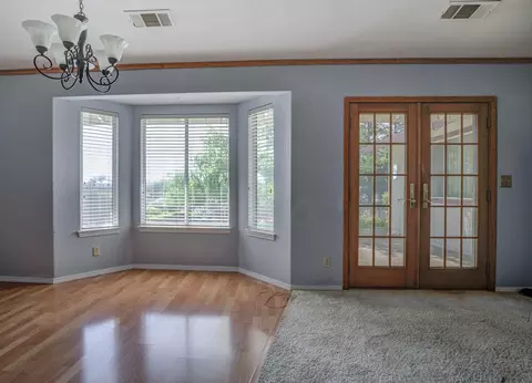 924 Partridge Dr, Redding, CA 96003 photo 6
