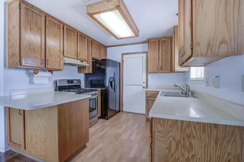 924 Partridge Dr, Redding, CA 96003 photo 9