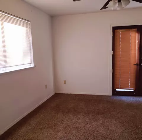 1836 Trumpet Dr, Redding, CA 96003 photo 10