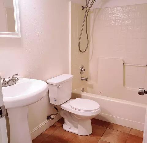 1836 Trumpet Dr, Redding, CA 96003 photo 13