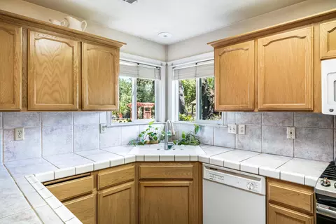 7334 Bohn Blvd, Anderson, CA 96007 photo 9