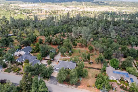 7334 Bohn Blvd, Anderson, CA 96007 photo 2