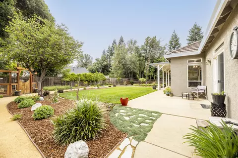 4095 Aspen Springs Ct, Redding, CA 96002 photo 23