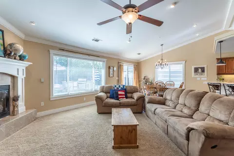 5580 Mill Pond Ln, Redding, CA 96001 photo 4