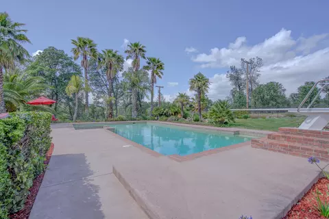 10413 Abernathy Ln, Redding, CA 96003 photo 46