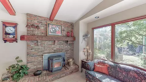 10413 Abernathy Ln, Redding, CA 96003 photo 11