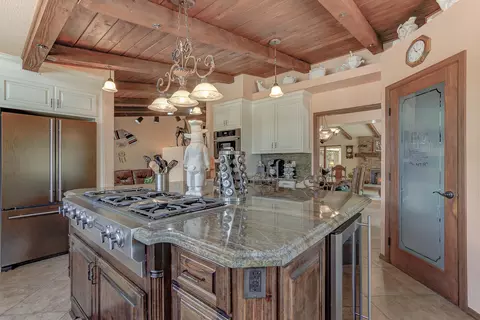 10413 Abernathy Ln, Redding, CA 96003 photo 17
