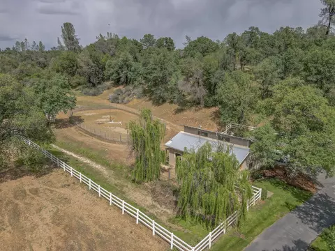 10413 Abernathy Ln, Redding, CA 96003 photo 65