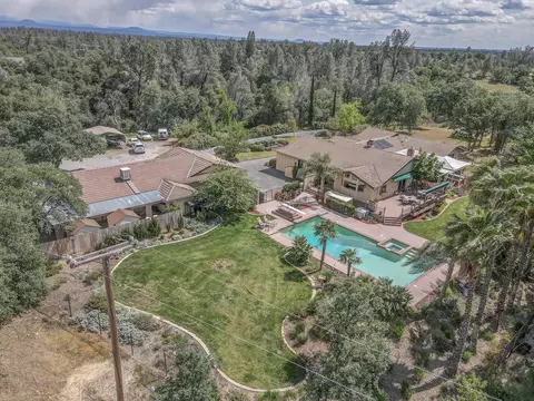 10413 Abernathy Ln, Redding, CA 96003 photo 71