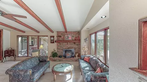 10413 Abernathy Ln, Redding, CA 96003 photo 12