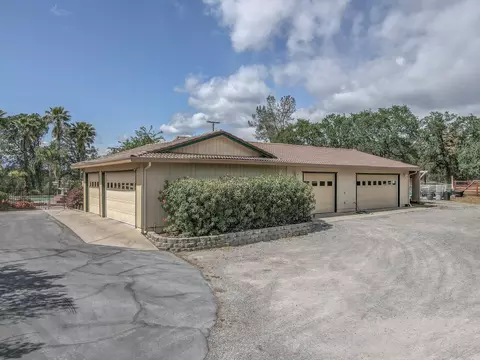 10413 Abernathy Ln, Redding, CA 96003 photo 40