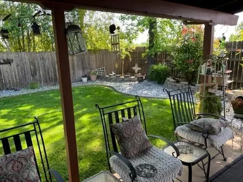 721 Estate St, Redding, CA 96002 photo 38
