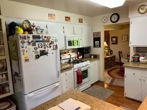 721 Estate St, Redding, CA 96002 photo 17