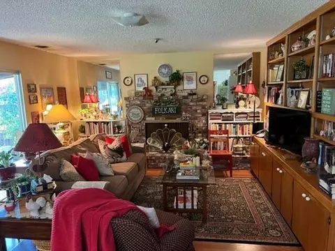 721 Estate St, Redding, CA 96002 photo 19